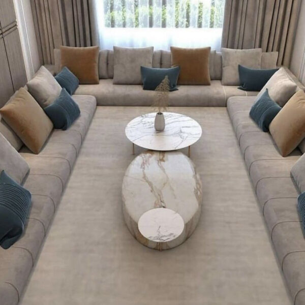 Vintage-Inspired Distressed Rug – Antique Charm Reimagined
