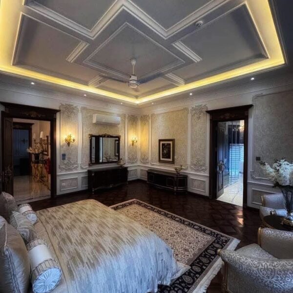 INM Stylish Contemporary Interior Decoration Line