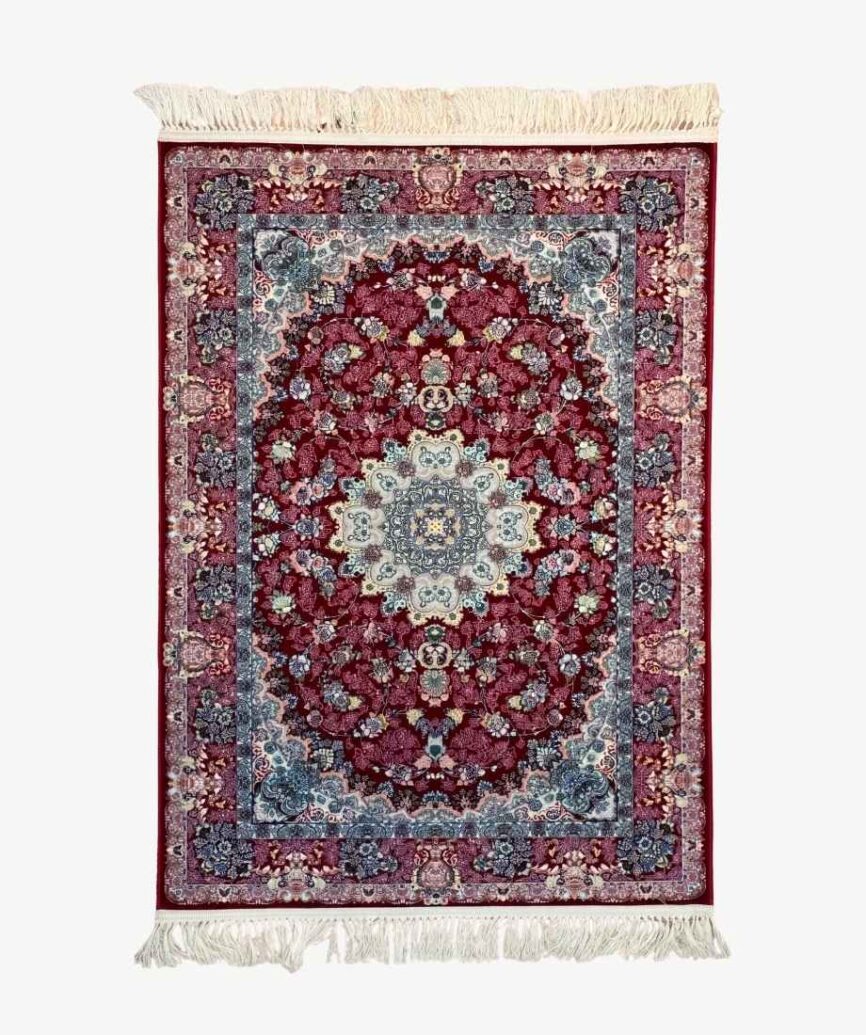 Traditional Persian Medallion Rug - InamCarpets