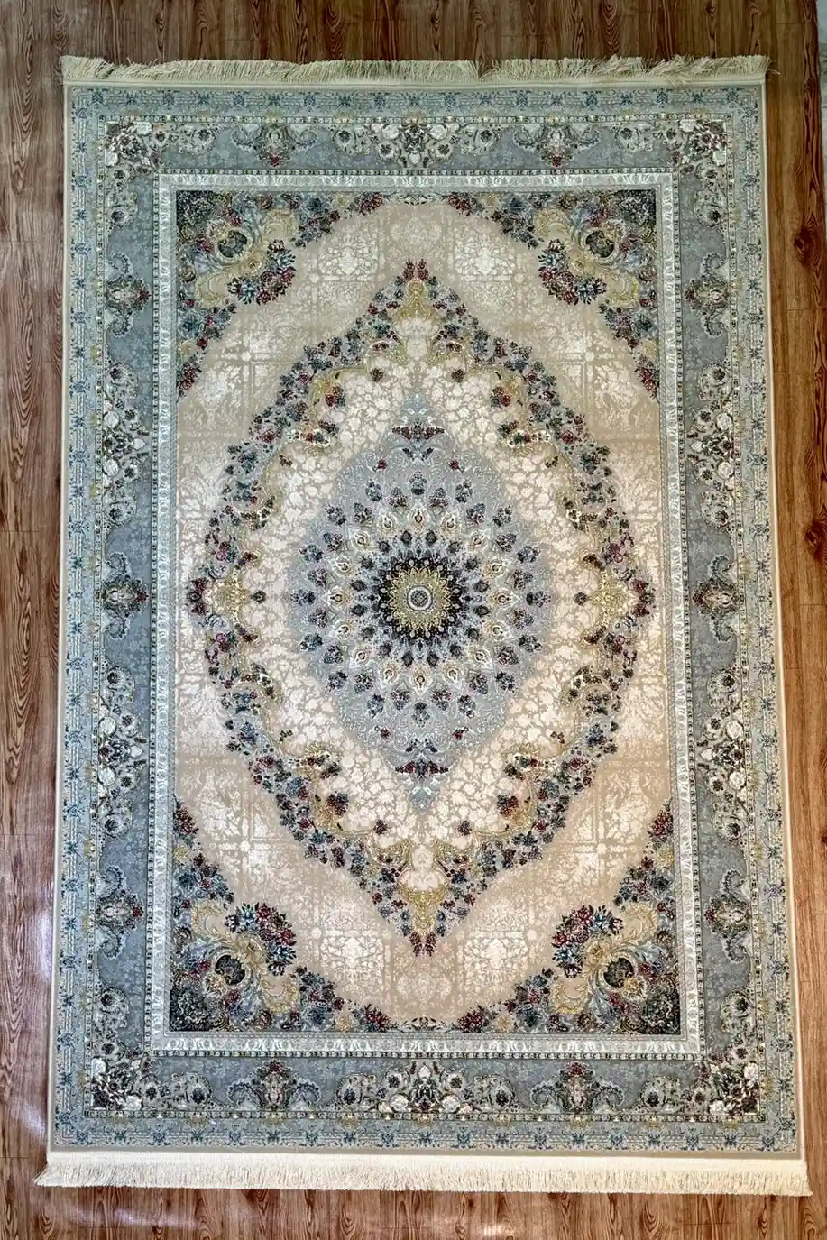 Cream Base with Silver Grey Floral Design Carpet