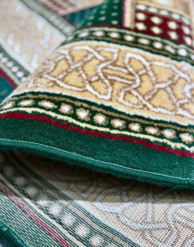 Al Aqsa Green Islamic Prayer Mat - Image 3