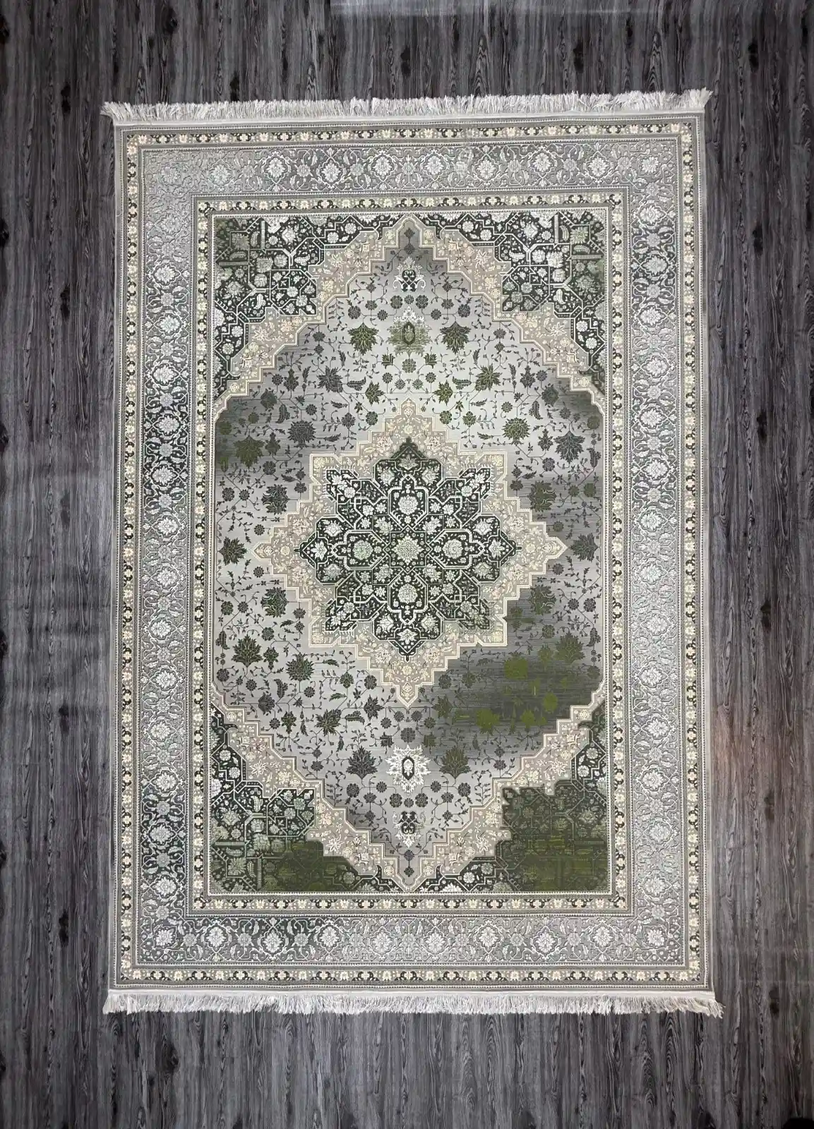 The Sage Medallion Forest Green & Pewter