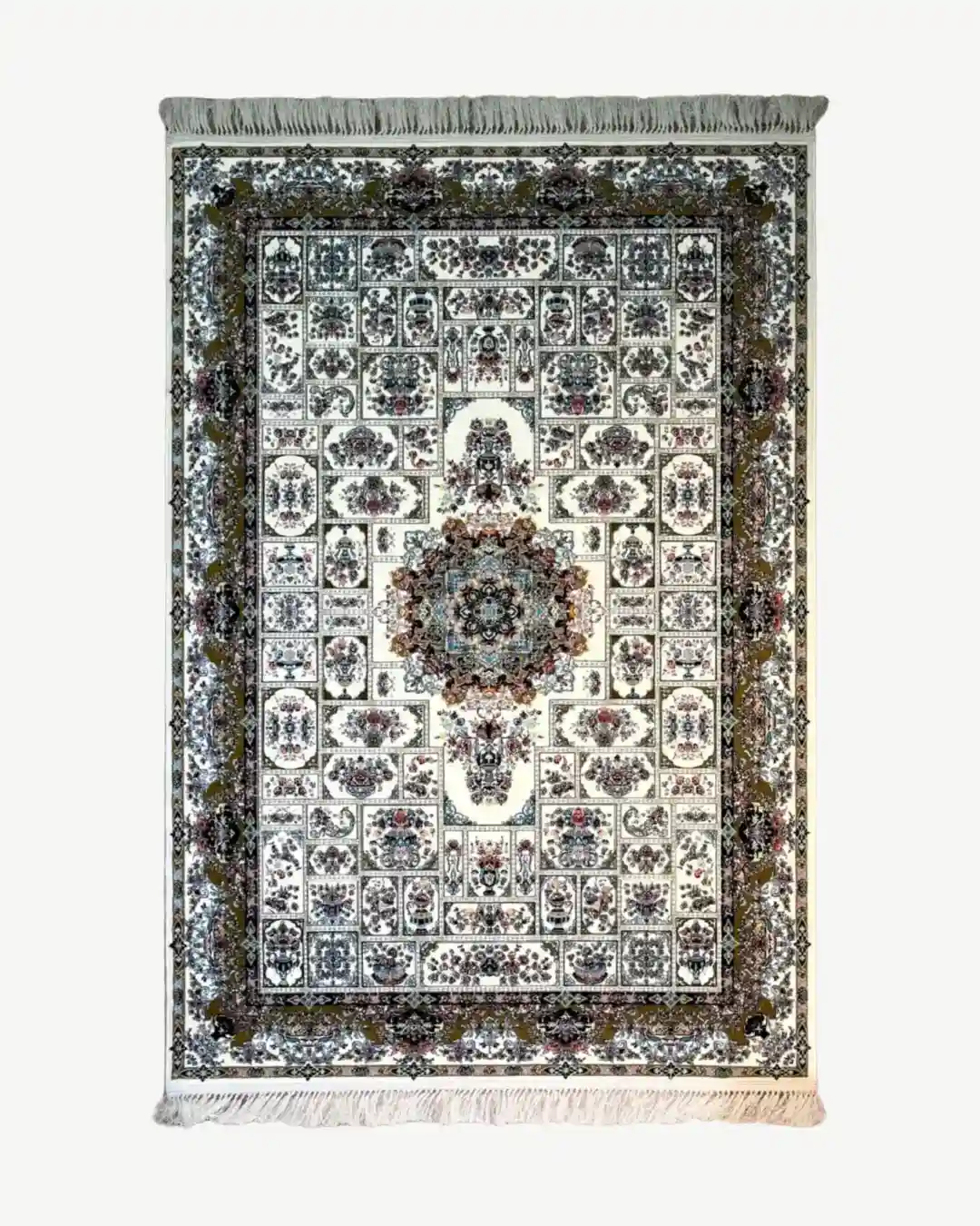 Traditional Persian Style Medallion Rug