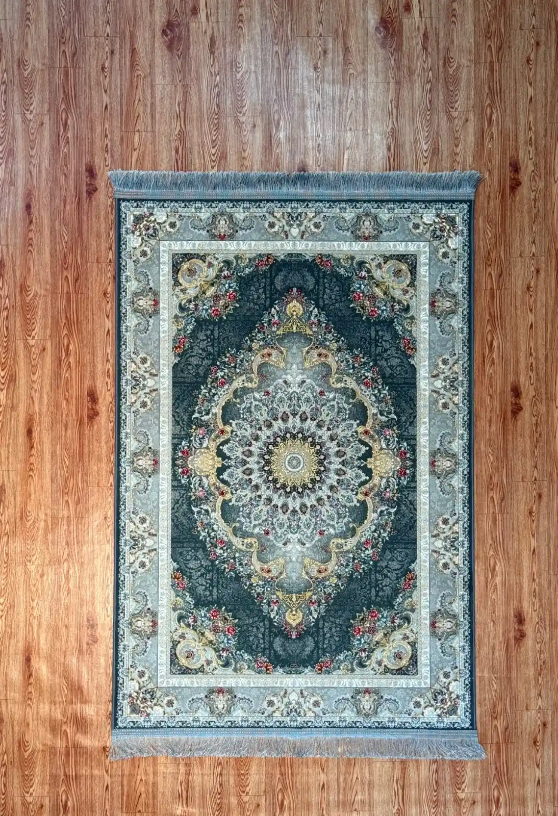 Deep Green Golden & Silver Medallion