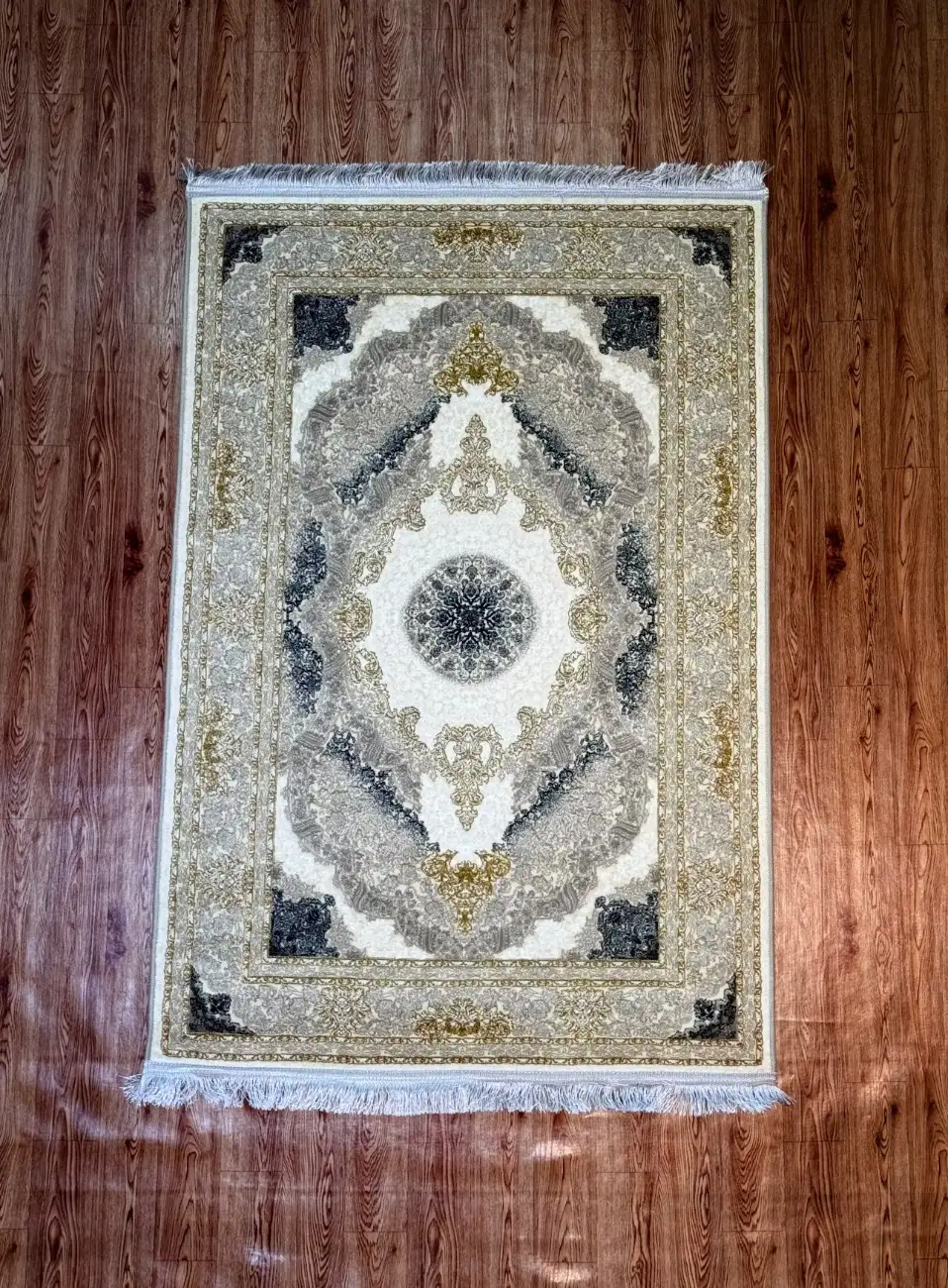 Ivory Cream Classic Carpet